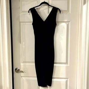 NWT Theory stunning black dress size small. Never worn. Perfect condition.